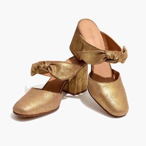 Madewell — The Zoe Bow Mule in Metallic Leather
